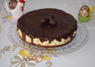 Desert pasca cu branza si ciocolata